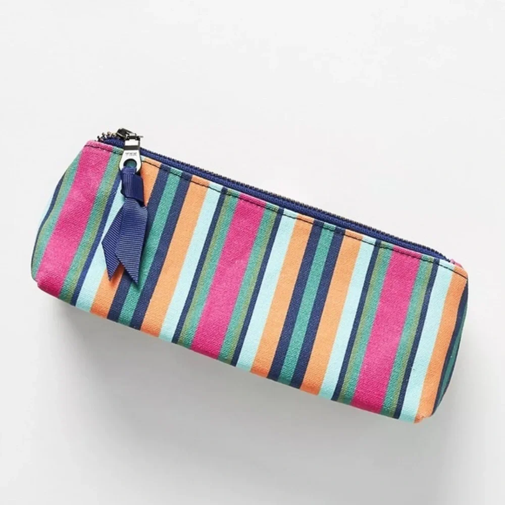 Anthropologie bold eye